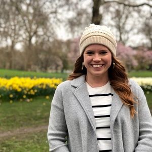 Meet your Posher, Madeline